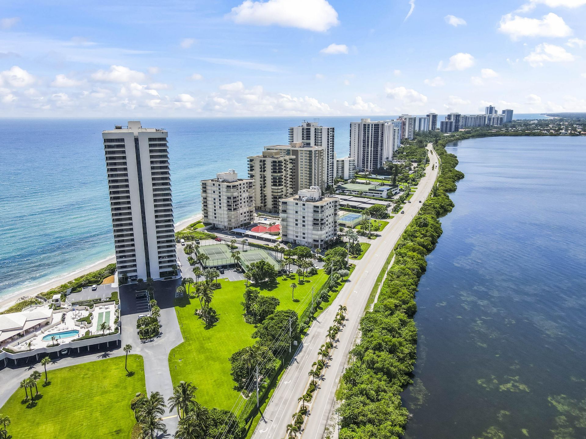 5480 N Ocean Drive, Unit B5b, Singer Island, FL 33404 Photo