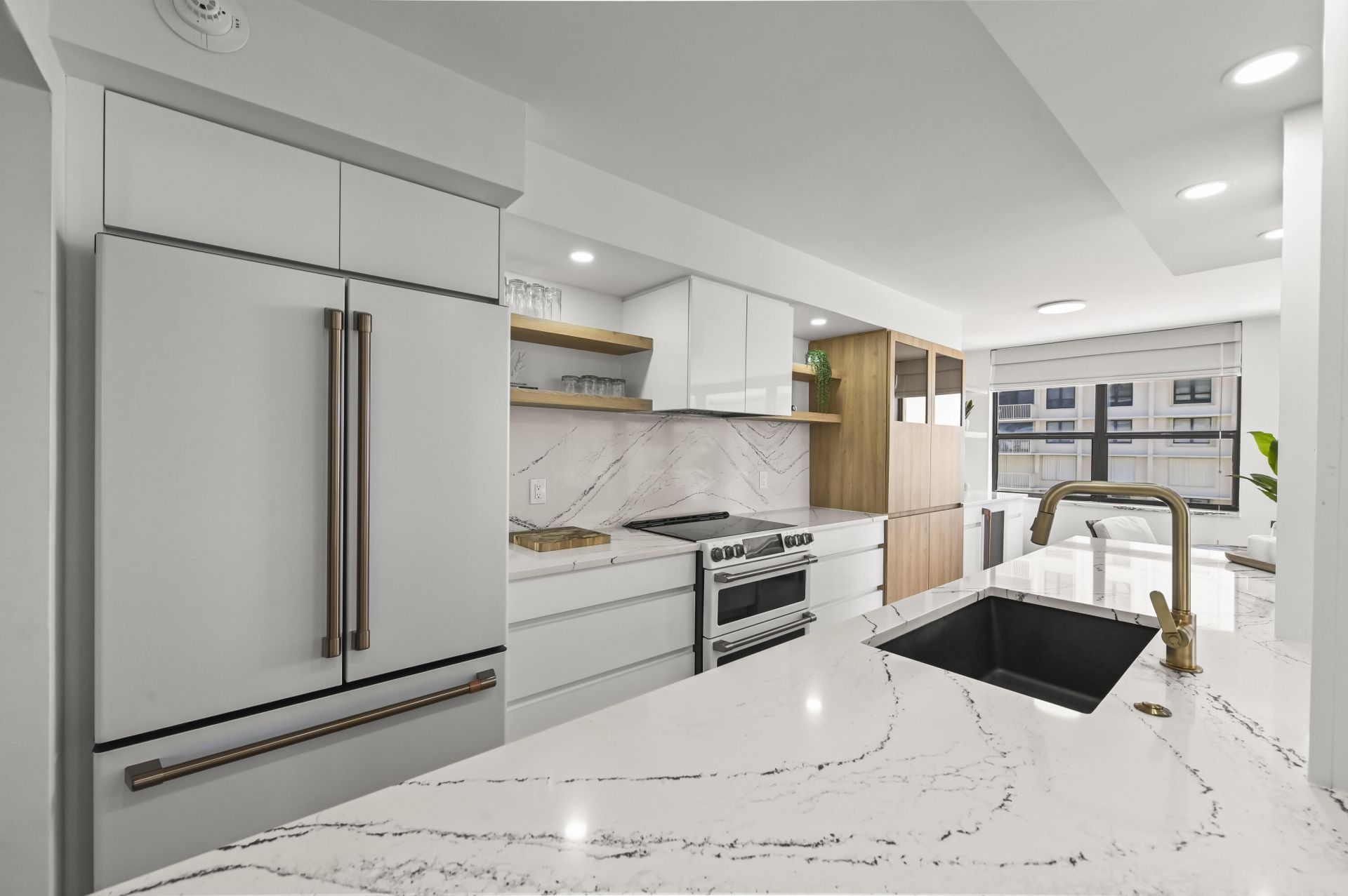 5480 N Ocean Drive, Unit B5b, Singer Island, FL 33404 Photo