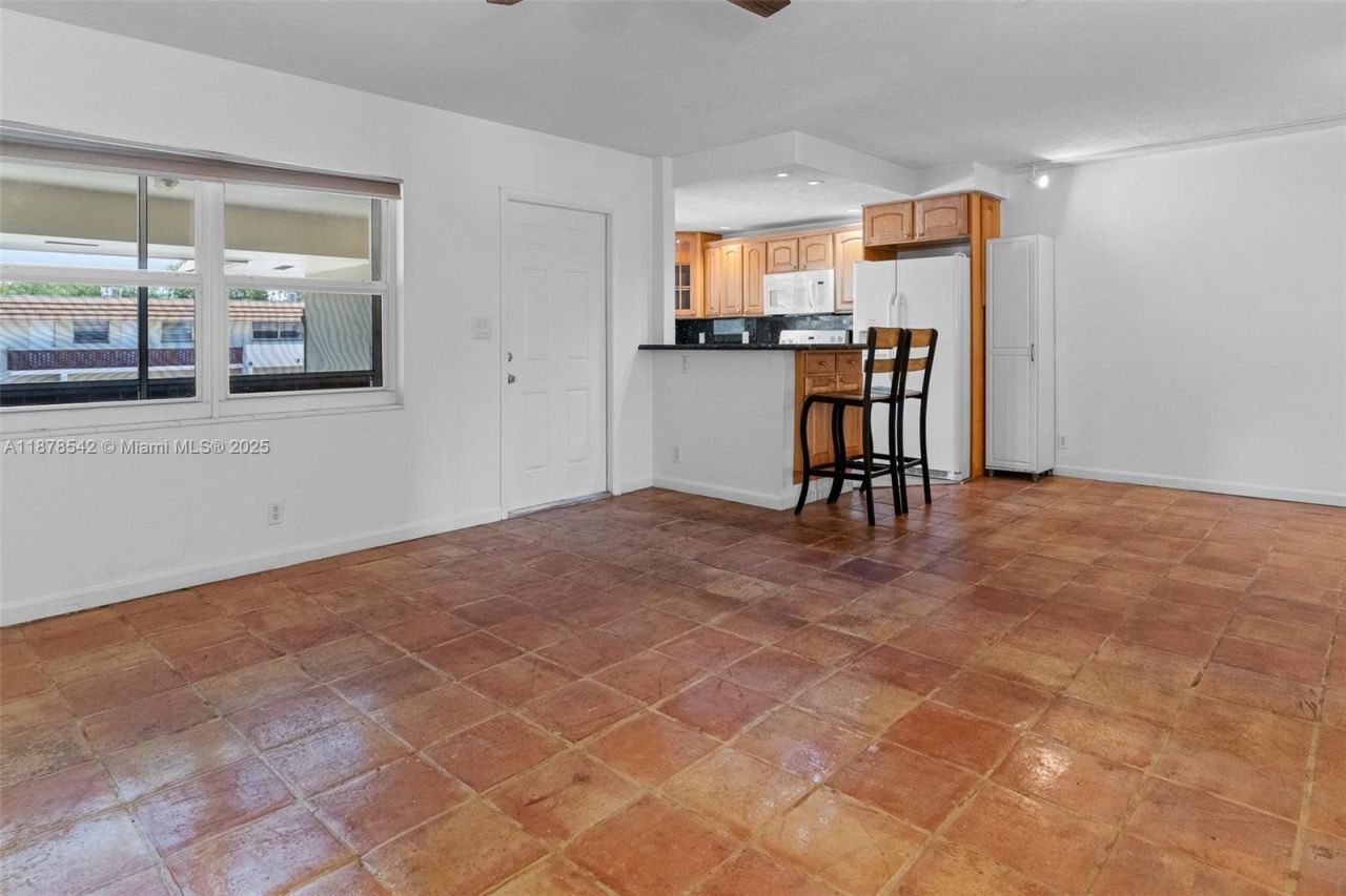 1340 NE 28th Ave, Unit 244, Pompano Beach, FL 33062 Photo