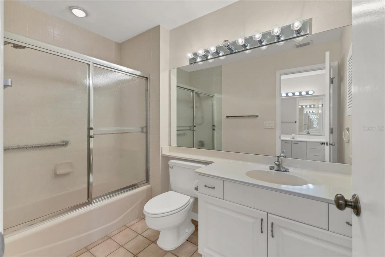 3244 Ringwood Meadow, Unit 77, Sarasota, FL 34235 Photo