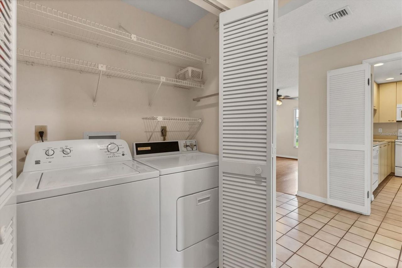 3244 Ringwood Meadow, Unit 77, Sarasota, FL 34235 Photo