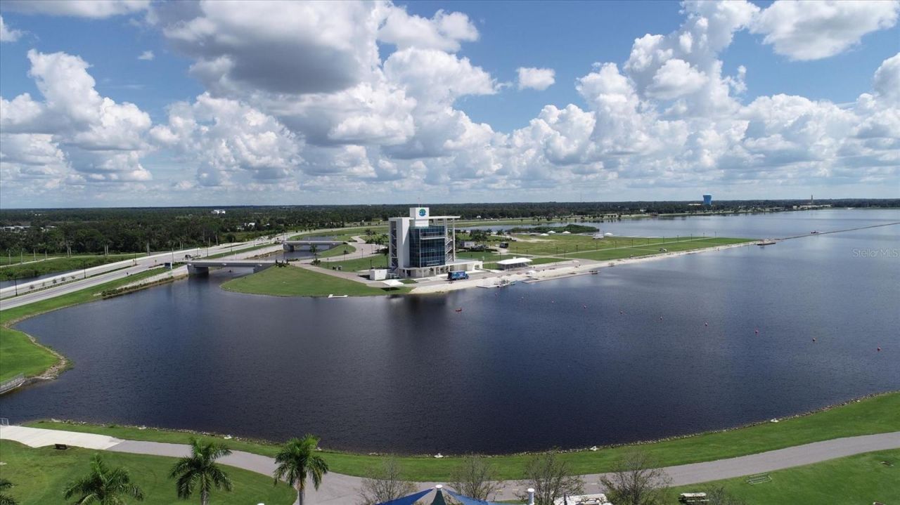 3244 Ringwood Meadow, Unit 77, Sarasota, FL 34235 Photo