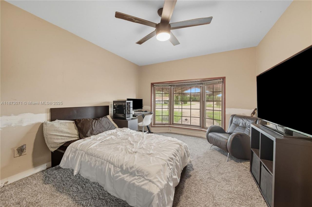 13605 SW 73rd Ter, Miami, FL 33183 Photo