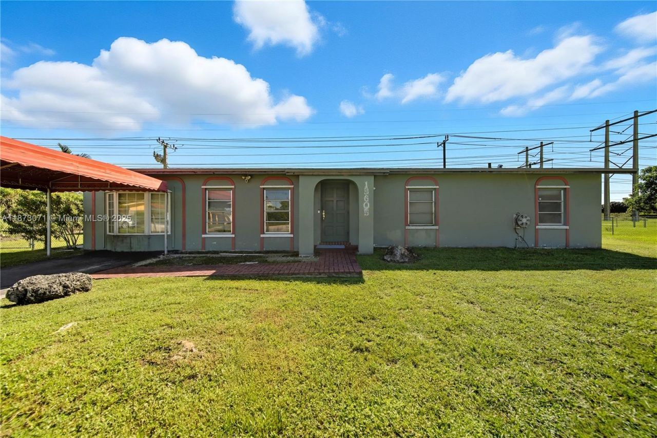 13605 SW 73rd Ter, Miami, FL 33183 Photo