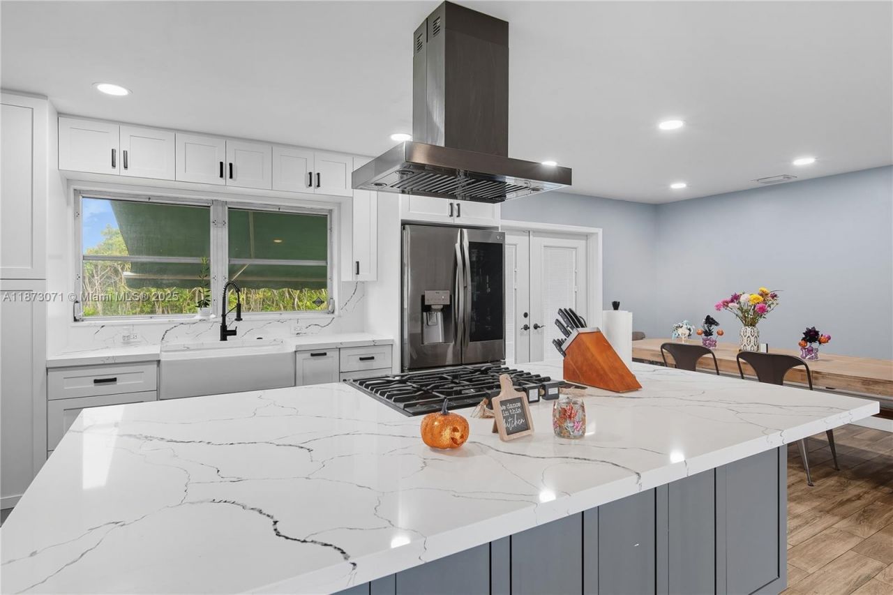 13605 SW 73rd Ter, Miami, FL 33183 Photo