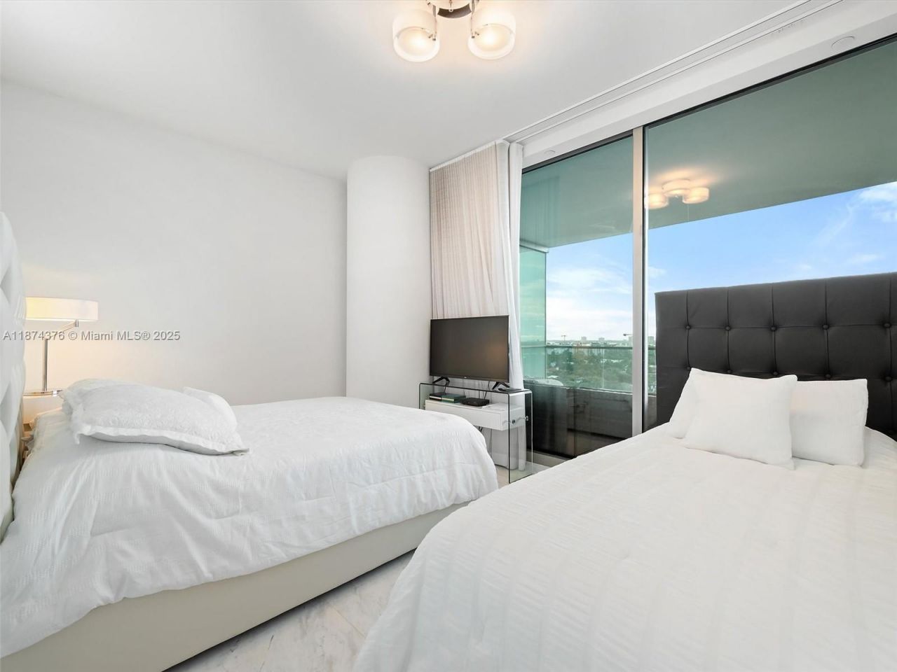 10203 Collins Ave, Unit 1105, Bal Harbour, FL 33154 Photo