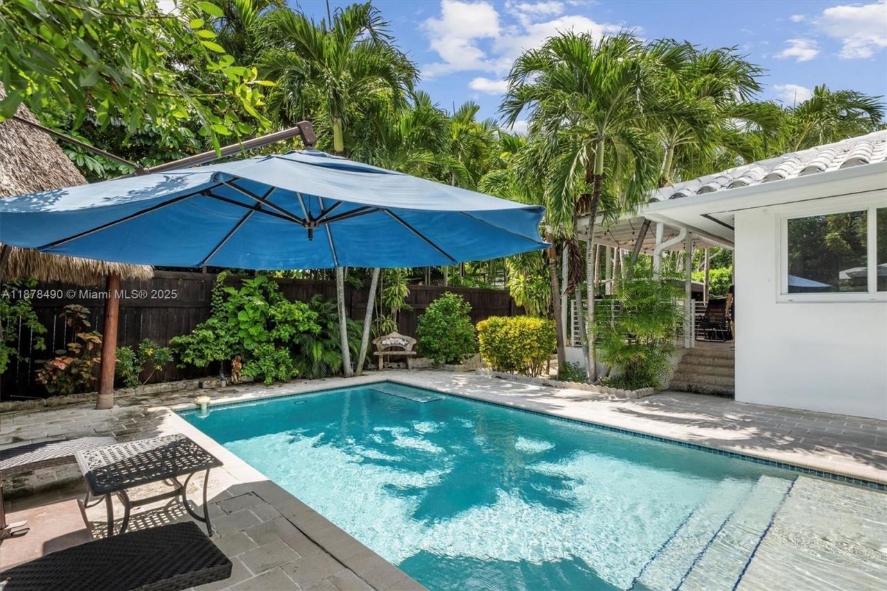 1164 NE 86th St, Miami, FL 33138 Photo