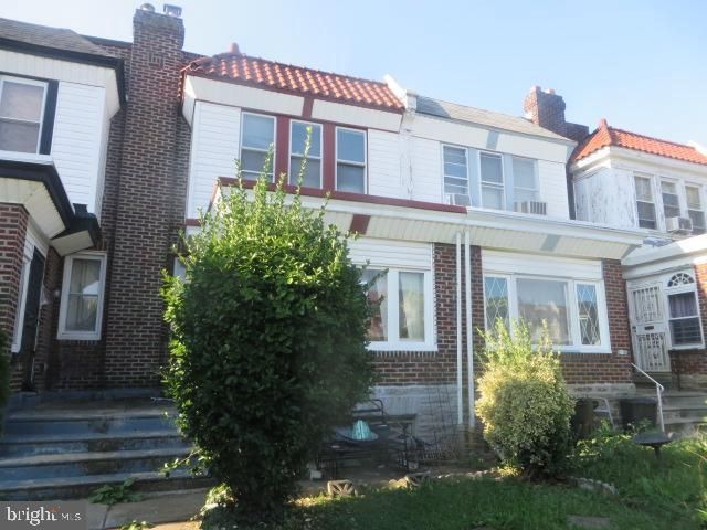 1810 72nd Avenue, Philadelphia, PA 19126 Main Photo