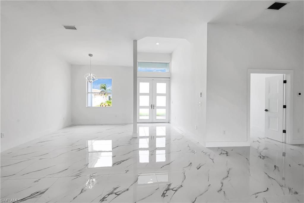 18716 Ensenada Dr, Naples, FL 34114 Photo