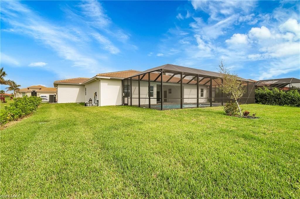 18716 Ensenada Dr, Naples, FL 34114 Photo