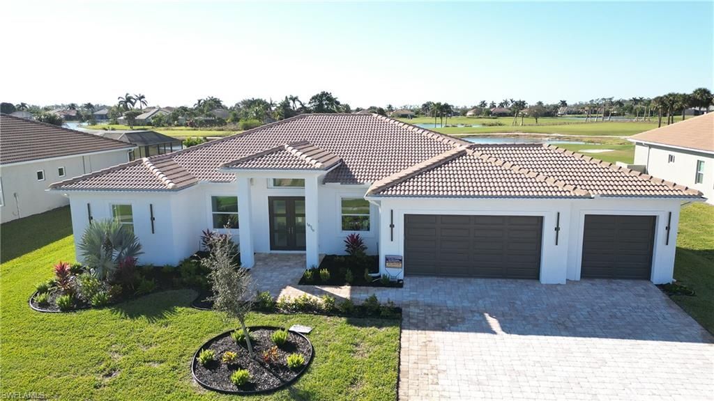 18716 Ensenada Dr, Naples, FL 34114 Photo