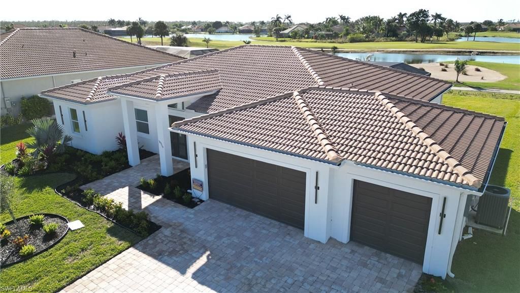 18716 Ensenada Dr, Naples, FL 34114 Photo