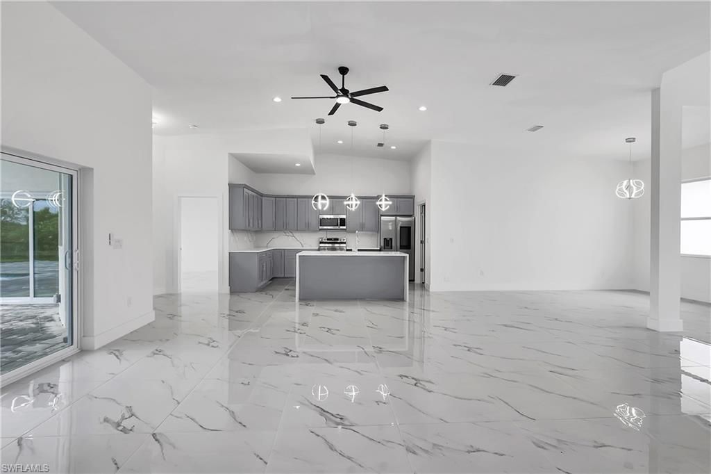 18716 Ensenada Dr, Naples, FL 34114 Photo