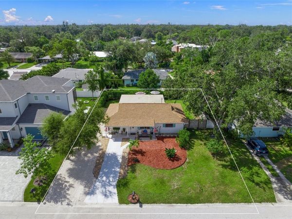 2616 MARTIN STREET, SARASOTA, FL 34237