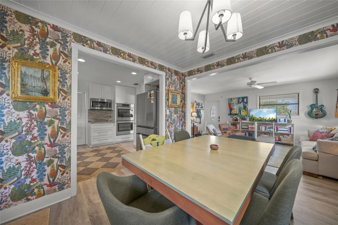 2616 Martin Street, Sarasota, FL 34237 Photo