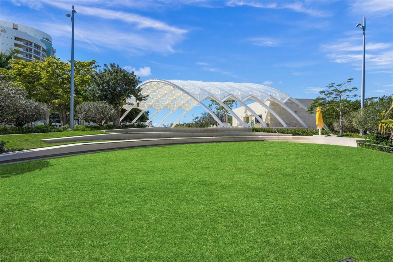 2616 Martin Street, Sarasota, FL 34237 Photo