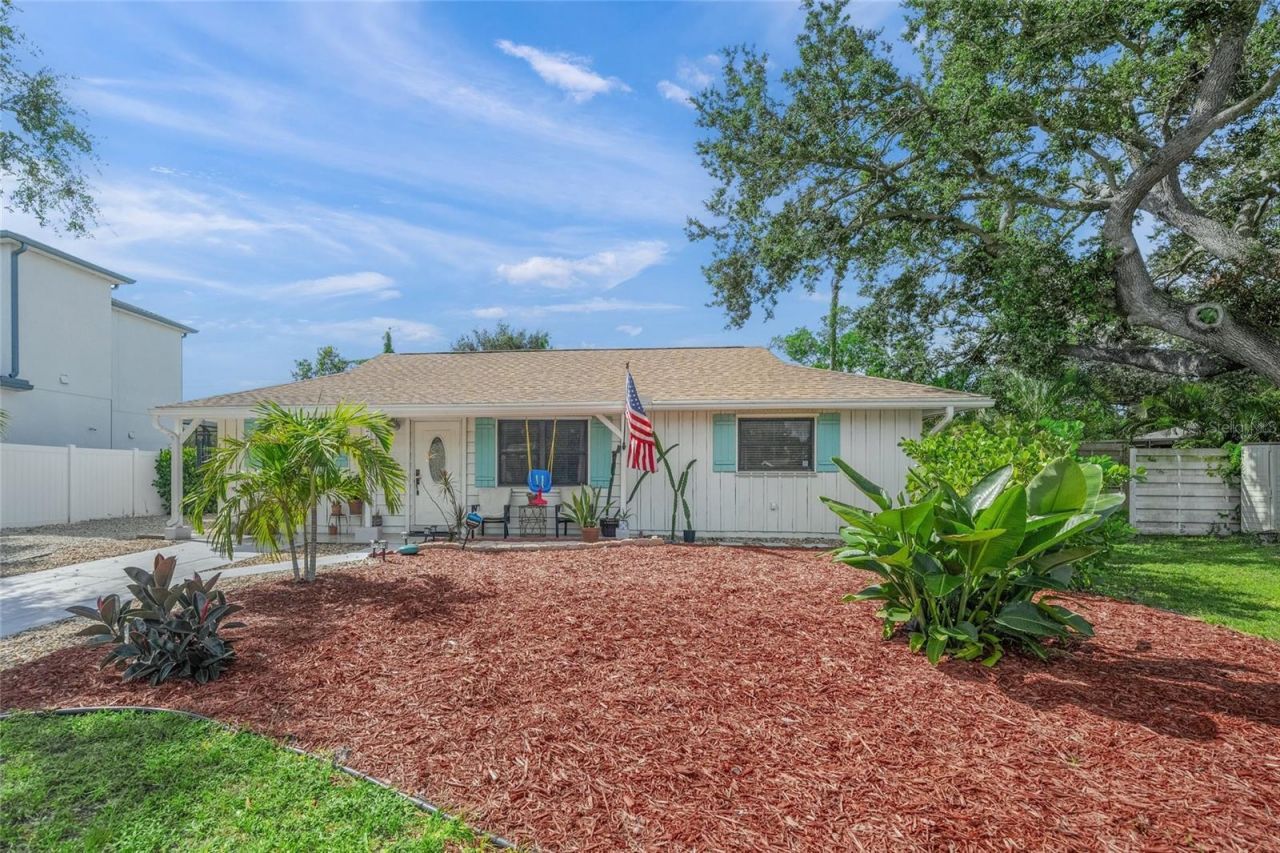 2616 Martin Street, Sarasota, FL 34237 Photo