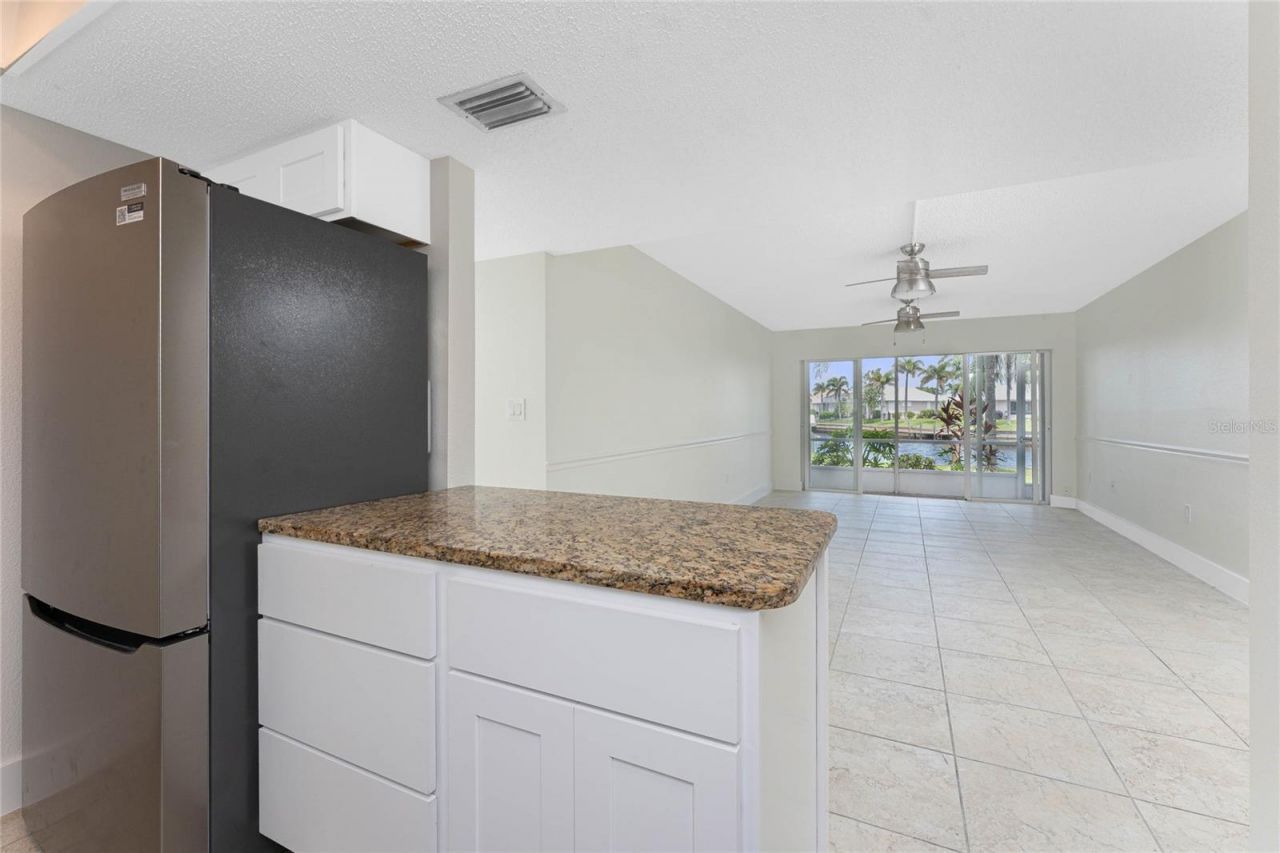 1080 Bal Harbor Boulevard, Unit 1A, Punta Gorda, FL 33950 Photo