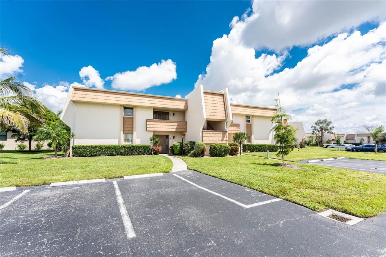 1080 Bal Harbor Boulevard, Unit 1A, Punta Gorda, FL 33950 Photo