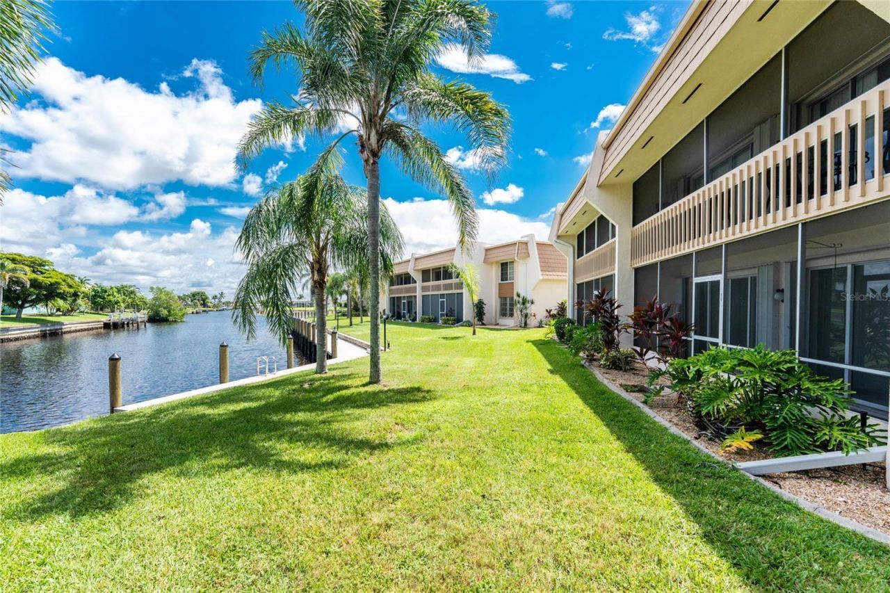 1080 Bal Harbor Boulevard, Unit 1A, Punta Gorda, FL 33950 Photo