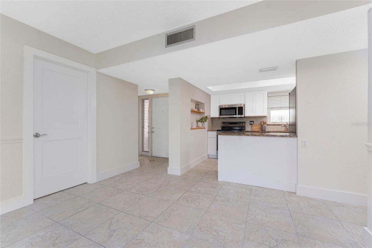 1080 Bal Harbor Boulevard, Unit 1A, Punta Gorda, FL 33950 Photo