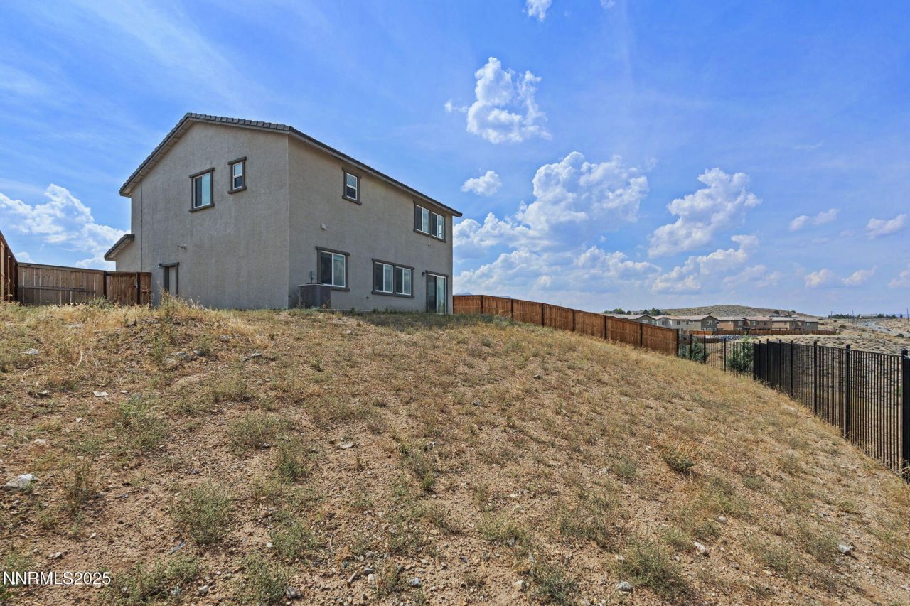 2105 Painted Sky Way, Sun Valley, NV 89433 Photo