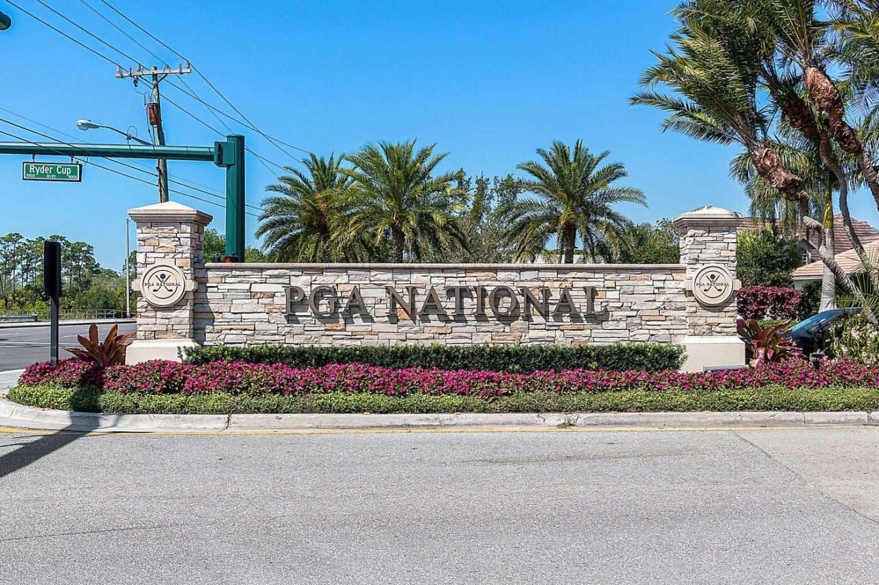 12 Martinique Cove, Palm Beach Gardens, FL 33418 Photo