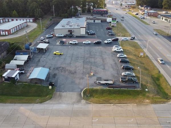 1890 North Westwood, Poplar Bluff, MO 63901