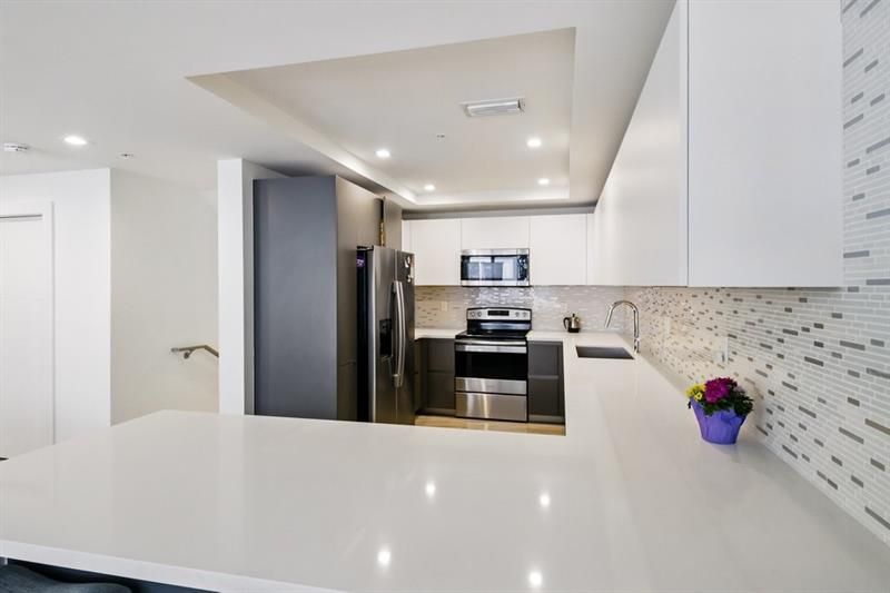 700 NE 14th Ave, Unit 208, Fort Lauderdale, FL 33304 Photo