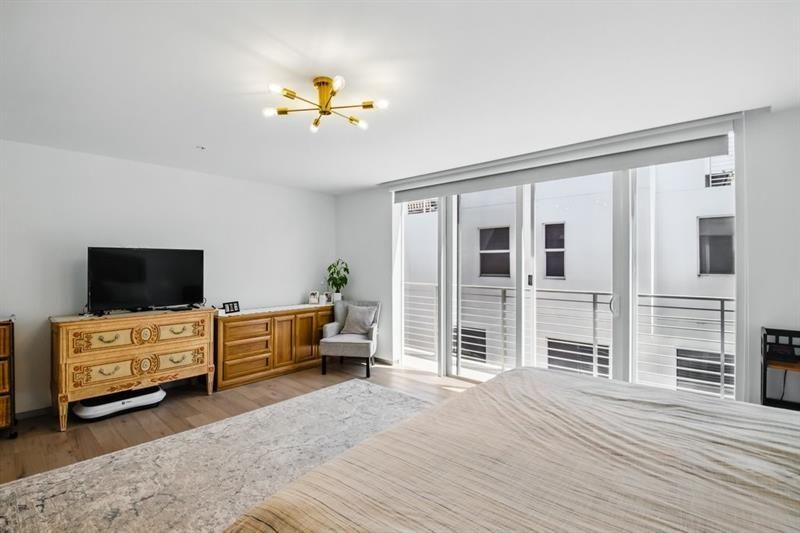 700 NE 14th Ave, Unit 208, Fort Lauderdale, FL 33304 Photo