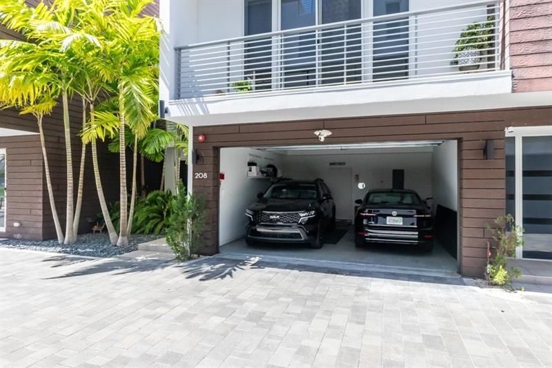 700 NE 14th Ave, Unit 208, Fort Lauderdale, FL 33304 Photo