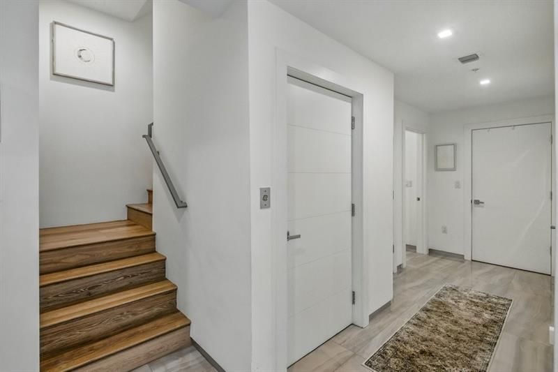 700 NE 14th Ave, Unit 208, Fort Lauderdale, FL 33304 Photo