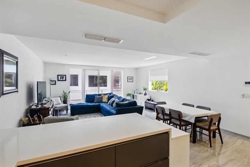 700 NE 14th Ave, Unit 208, Fort Lauderdale, FL 33304 Photo