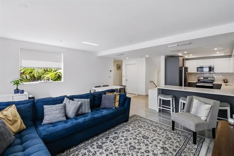 700 NE 14th Ave, Unit 208, Fort Lauderdale, FL 33304 Photo