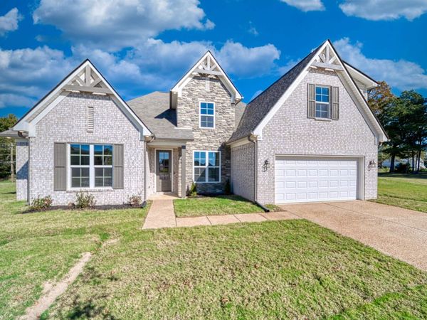 60 DRYSDALE CV, Atoka, TN 38004