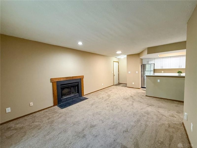 2744 Greystone Drive, Unit E, Columbus, OH 43220 Photo 11