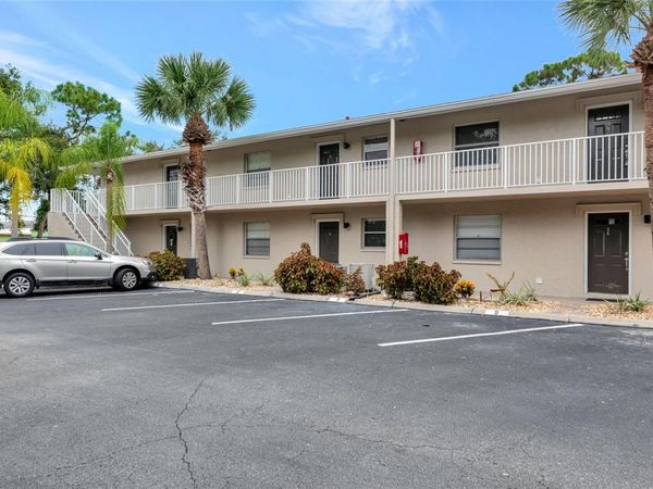 966 LA COSTA CIRCLE, Unit 5, SARASOTA, FL 34237