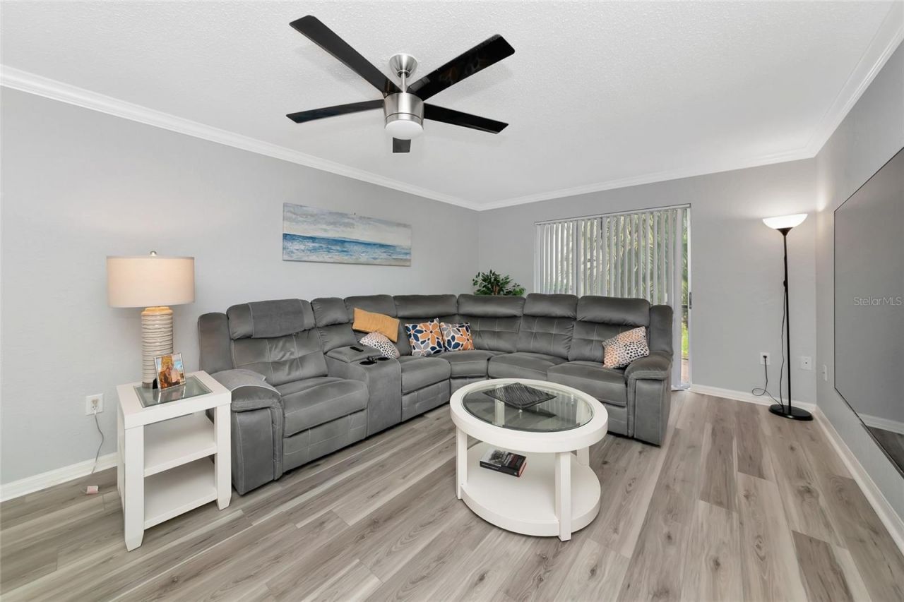 966 La Costa Circle, Unit 5, Sarasota, FL 34237 Photo