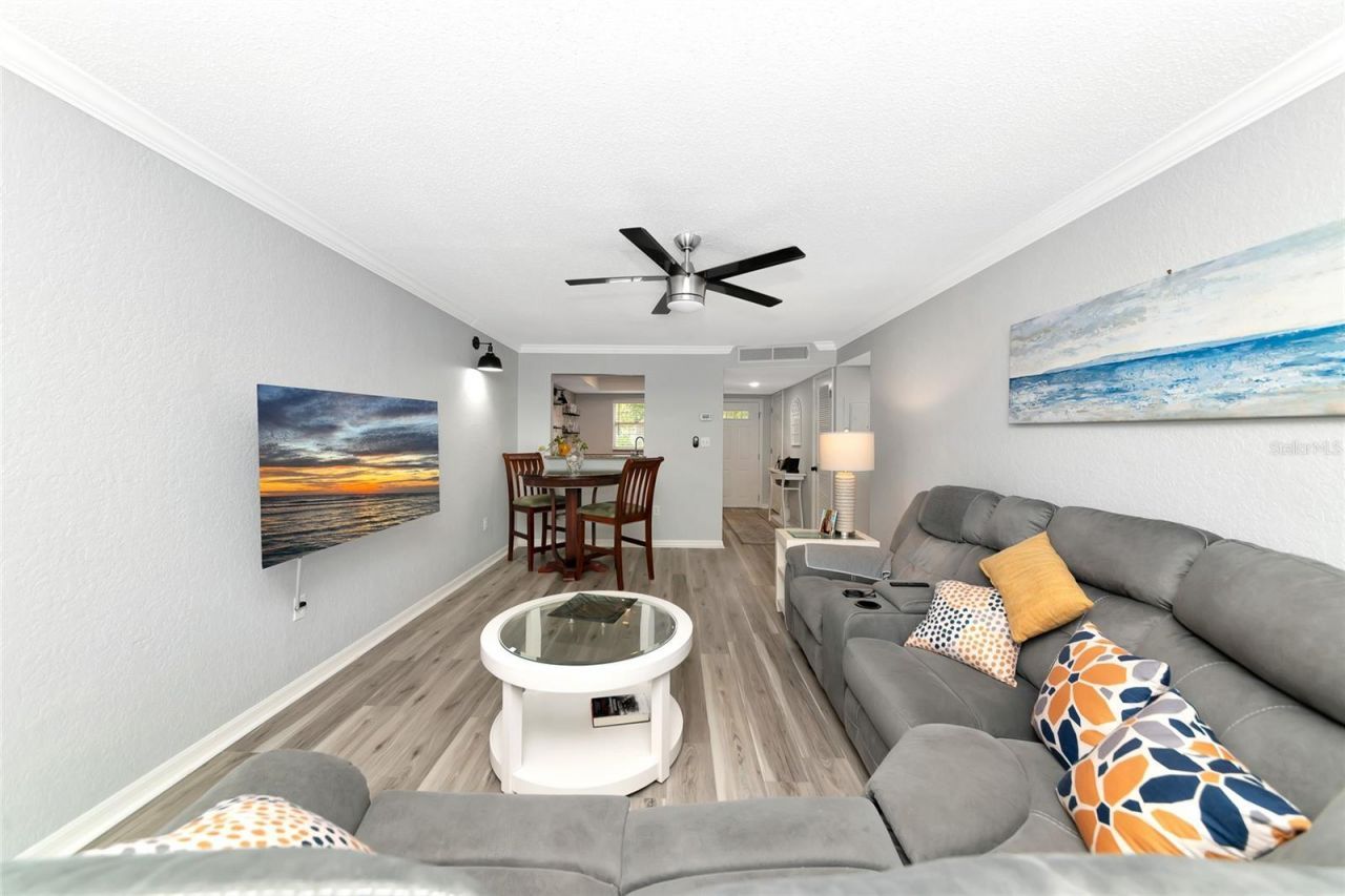 966 La Costa Circle, Unit 5, Sarasota, FL 34237 Photo