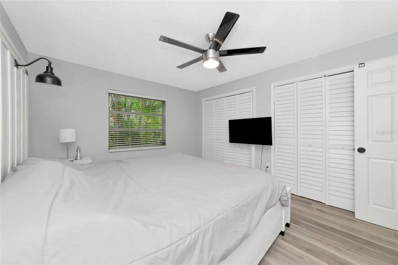 966 La Costa Circle, Unit 5, Sarasota, FL 34237 Photo