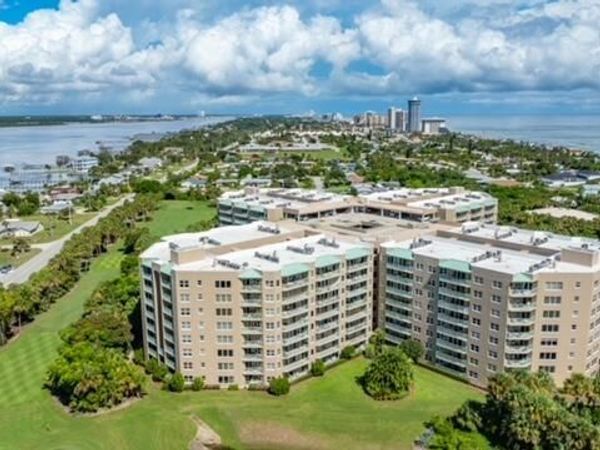4 Oceans West Boulevard, Unit 507D, Daytona Beach Shores, FL 32118