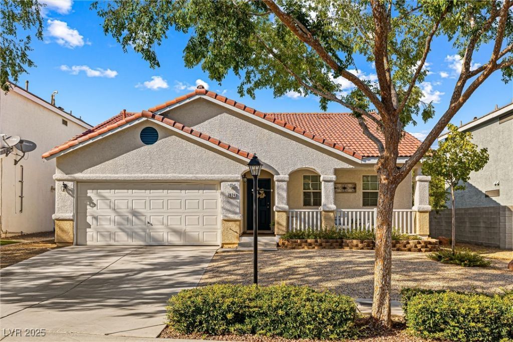 7824 Meandering Path Avenue, Las Vegas, NV 89131 Main Photo