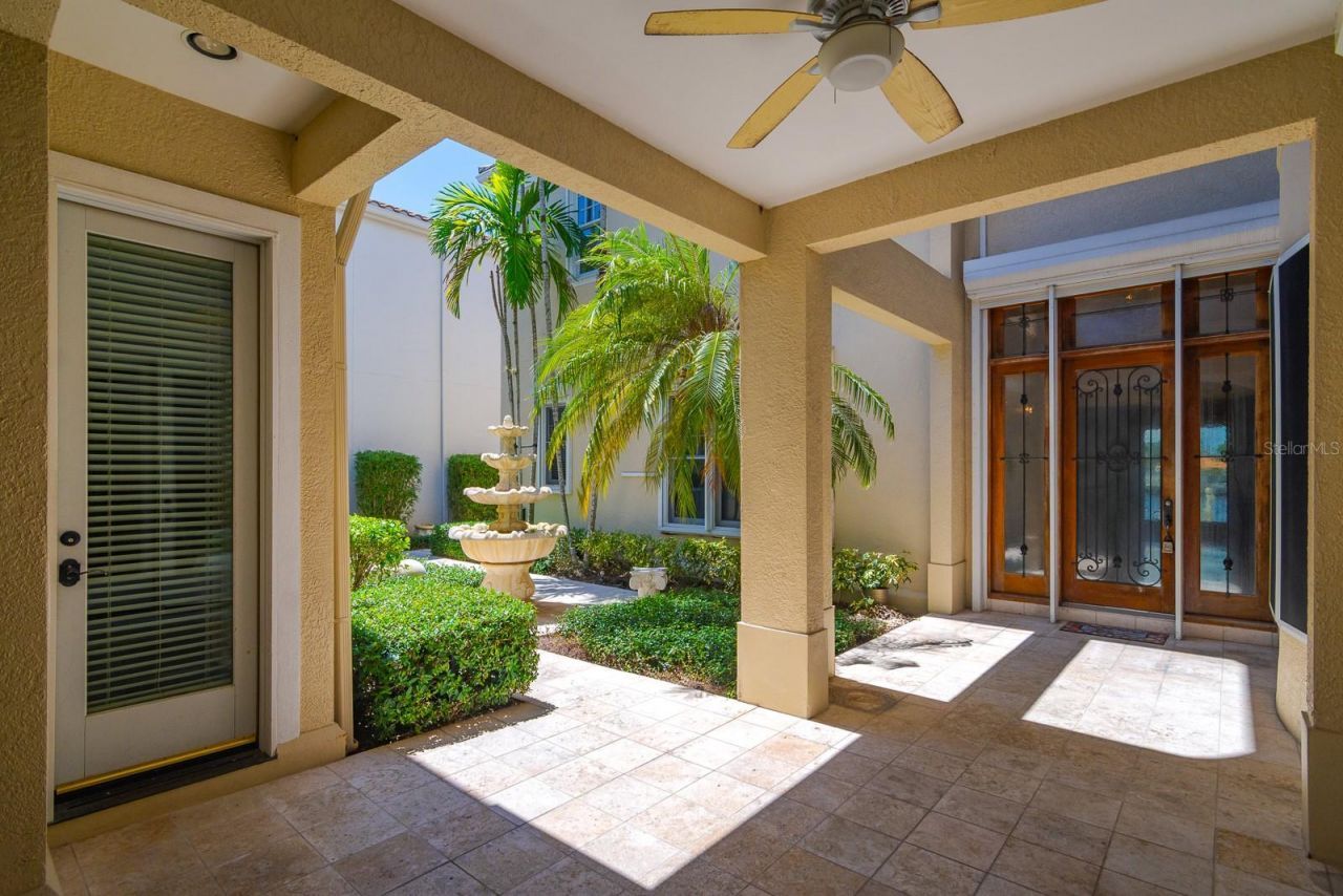 1029 Royal Pass Road, Tampa, FL 33602 Photo