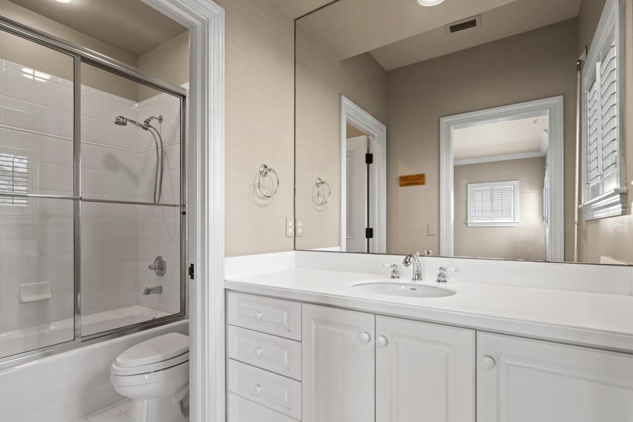 1029 Royal Pass Road, Tampa, FL 33602 Photo