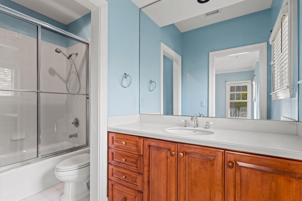 1029 Royal Pass Road, Tampa, FL 33602 Photo