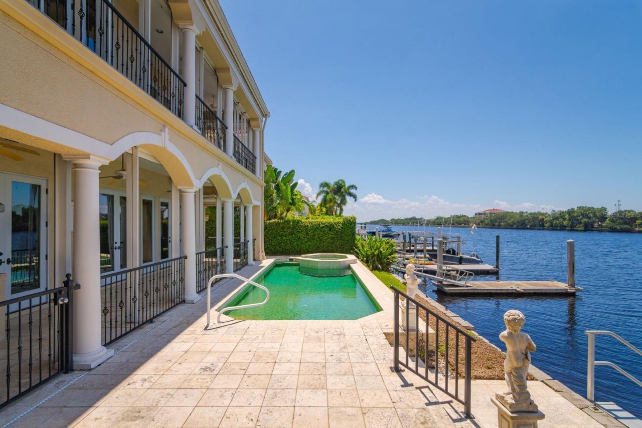 1029 Royal Pass Road, Tampa, FL 33602 Photo