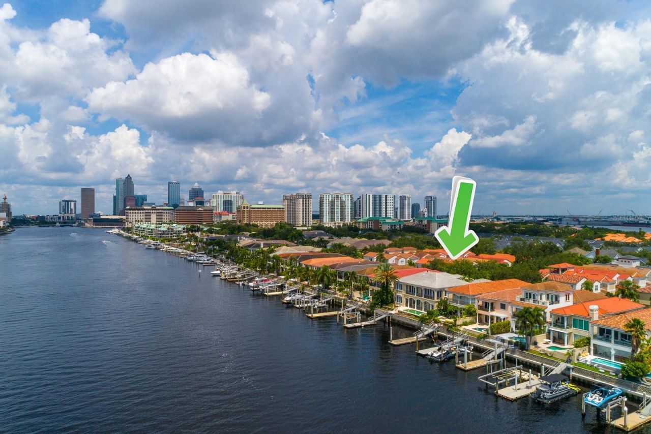 1029 Royal Pass Road, Tampa, FL 33602 Photo