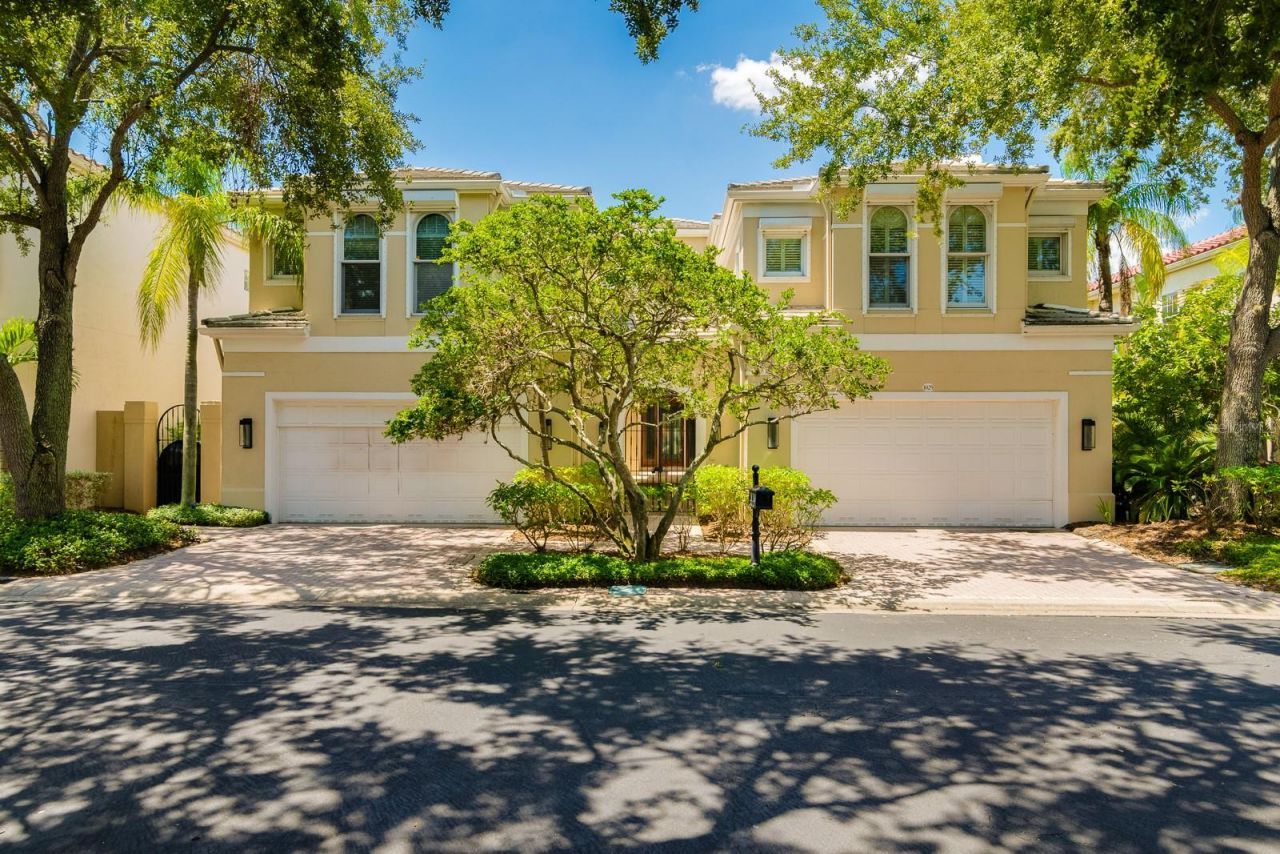 1029 Royal Pass Road, Tampa, FL 33602 Photo