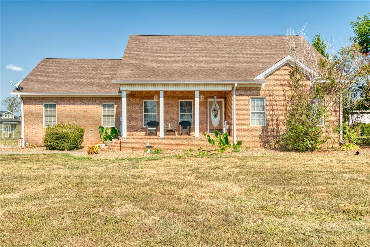 325 Davis Mill Road, Elkton, KY 42220 Main Photo