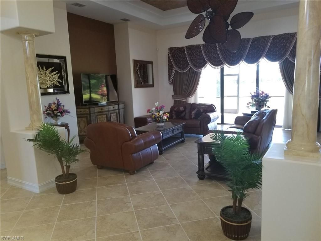 12501 Fairmont Dr, Fort Myers, FL 33913 Photo